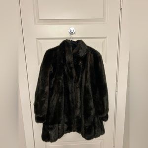 Brown fur coat vintage hillmoor new york coat
